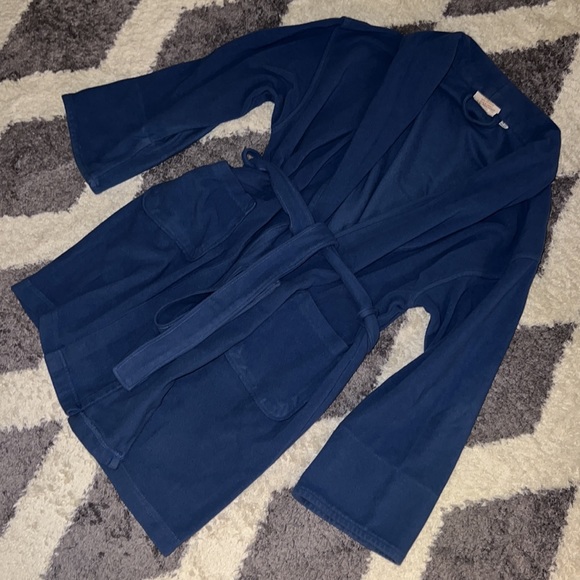 One size fits all blue fleece robe - Picture 4 of 9